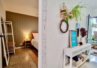 Casa Coastal Scarborough Beach Ground Floor - 1
