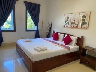 Spacious Khmer Villa - Pool - Fast Wi-Fi - 9