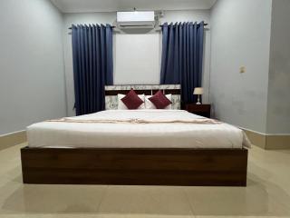 Spacious Khmer Villa - Pool - Fast Wi-Fi - 5