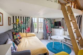 Tiny House in Wonderland - Henfield - 9