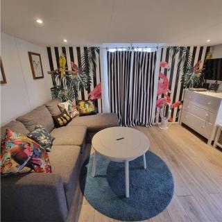 Tiny House in Wonderland - Henfield - 8