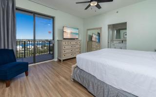 Phoenix VI 61115 condo - 2