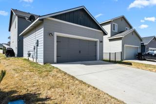 Cozy & Stylish Meridian Stay - 5