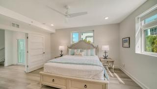 Crystal Sands - 657A - 2