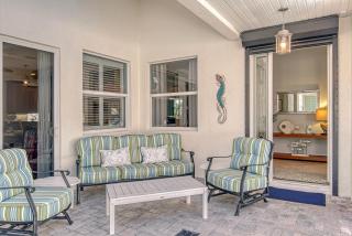 Sunburst Courtyard - 430 - 4