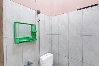 Hotel O Guesthouse Alun Alun Purwokerto - 1