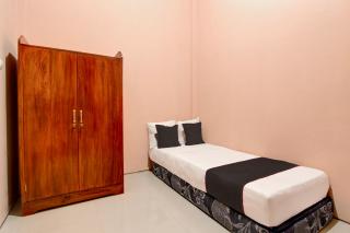 Hotel O Guesthouse Alun Alun Purwokerto - 6