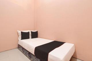 Hotel O Guesthouse Alun Alun Purwokerto - 3