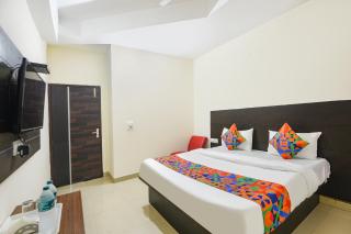 FabHotel Red Ark Inn - 4