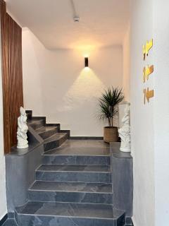 Apartament 8 Curte Parcare Privată Centru - 4