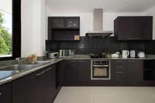 Chic 3 BR Silver Pool Villa near Kamala beach - 2