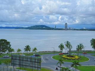 Bay Suites Home by Sea海的家 1018 - 1