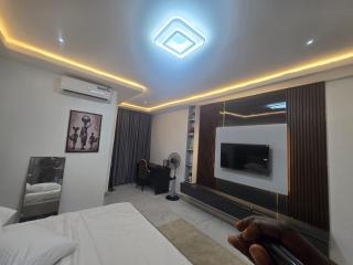 Paddystar Deluxe Apartments Abuja - 1