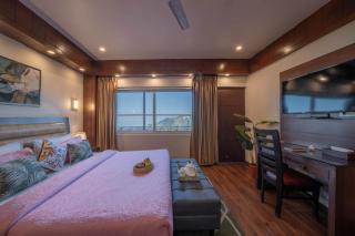 Perfectstayz Premium The Pride at mall road - 7