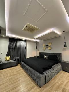 Coral Gold Crest Service Apartment By LMY DHA 4 Lahore - 9