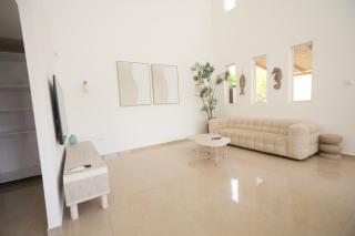 אריה במדבר - וילה מדהימה עם בריכה פרטית באילת - 9