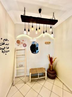 Studio B living - 6