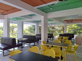 Palette The Moon Hotel Goa - 2