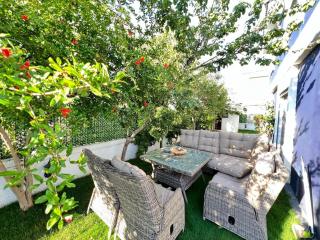 4 artı 1 room villa with pool in Alaçatı - 6