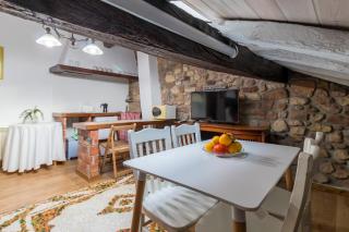 Casa Velarde Apto 1 - 3