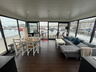 Hausboot Sonnenwelle mit Dachterrasse - 8