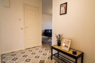 Renovated 60m2 flat & free parking, balcony, Wifi - 2