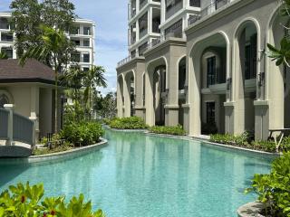 The Title Legendary Grand Pool Access - 8