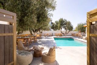 Eneos Boutique Residences - Koroni Poolside & Garden Retreats - 6