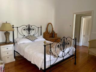 The Gilded Hare in Moonta - 1