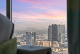 Luxury Radiant Boulevard Residence - 1