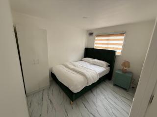 2-bed guesthouse near Auckland Airport & beaches - 6