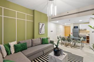 Luxury Radiant Boulevard Residence - 9