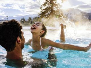 Fairmont Jasper Park Lodge - 7