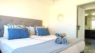 PENTHOUSE BELLAVISTA with SEA VIEWS - 9