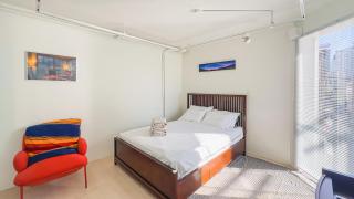 Big 3BR in Trendy Seongsu - Walk to Subway, Han River, KU - 2