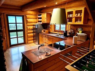 Luxusná drevená zrubová chata v obci Telgárt - 2