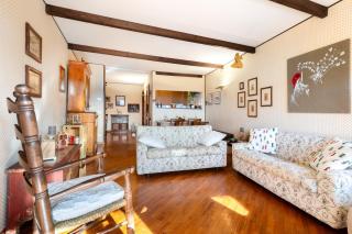 Hostdomus - Skyline Apartment - 4