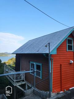 ist villa 07 Hilltop Lookout Sleeps 7 - 1