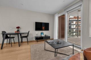 Northstay - Cozy Arctic Apartment, Free Parking - 4