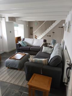 Hillside Cottage - 8