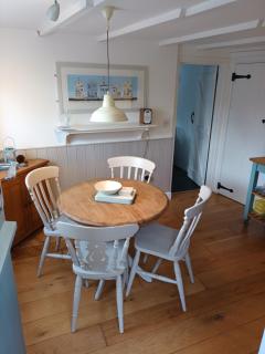 Hillside Cottage - 3