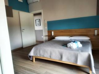 Shekhinah Bed and Breakfast Home Restaurant - 8