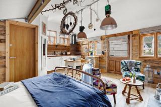 Porth Chapel- Pet Allowed - Free WiFi & Parking - Fireplace - 2