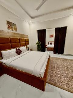 Paradise Guest House Islamabad - 1