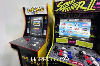 Sandringham & Spa Villa - 7