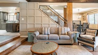 Dawn and Dusk by AvantStay Modern Cabin in Great Location w Home Theatre - 3