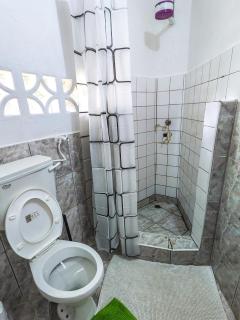 Bushbaby Cottage Diani Beach, Private Tropical Garden Escape - 6