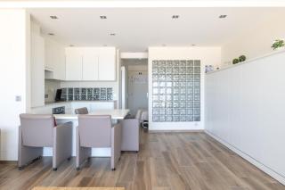 BEL AIR HOLIDAY - Spacious, modern studio with sleeping area on the promenade T4 - 9