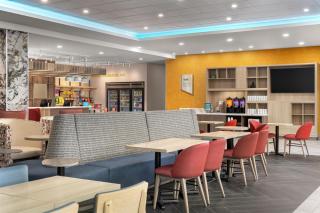 Home2 Suites By Hilton Woodstock On - 3