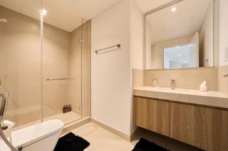 Stunning 2BR Skyline Stay With Full Burj Khalifa View - 6